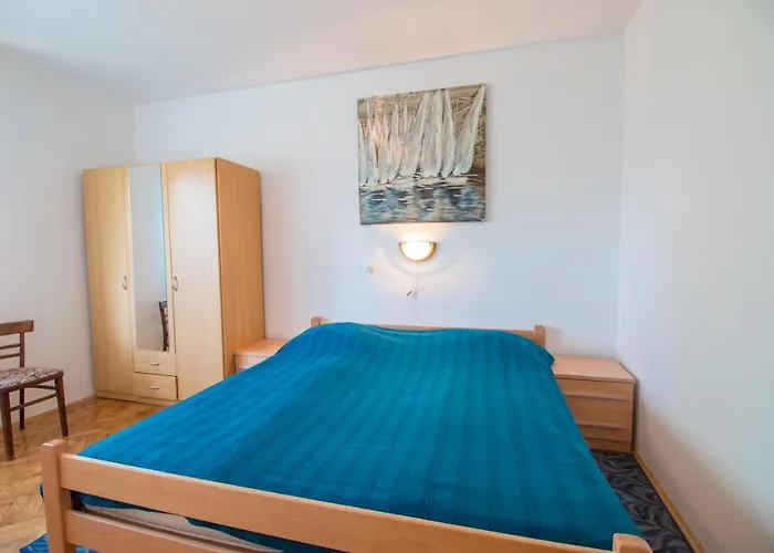Apartment House 112