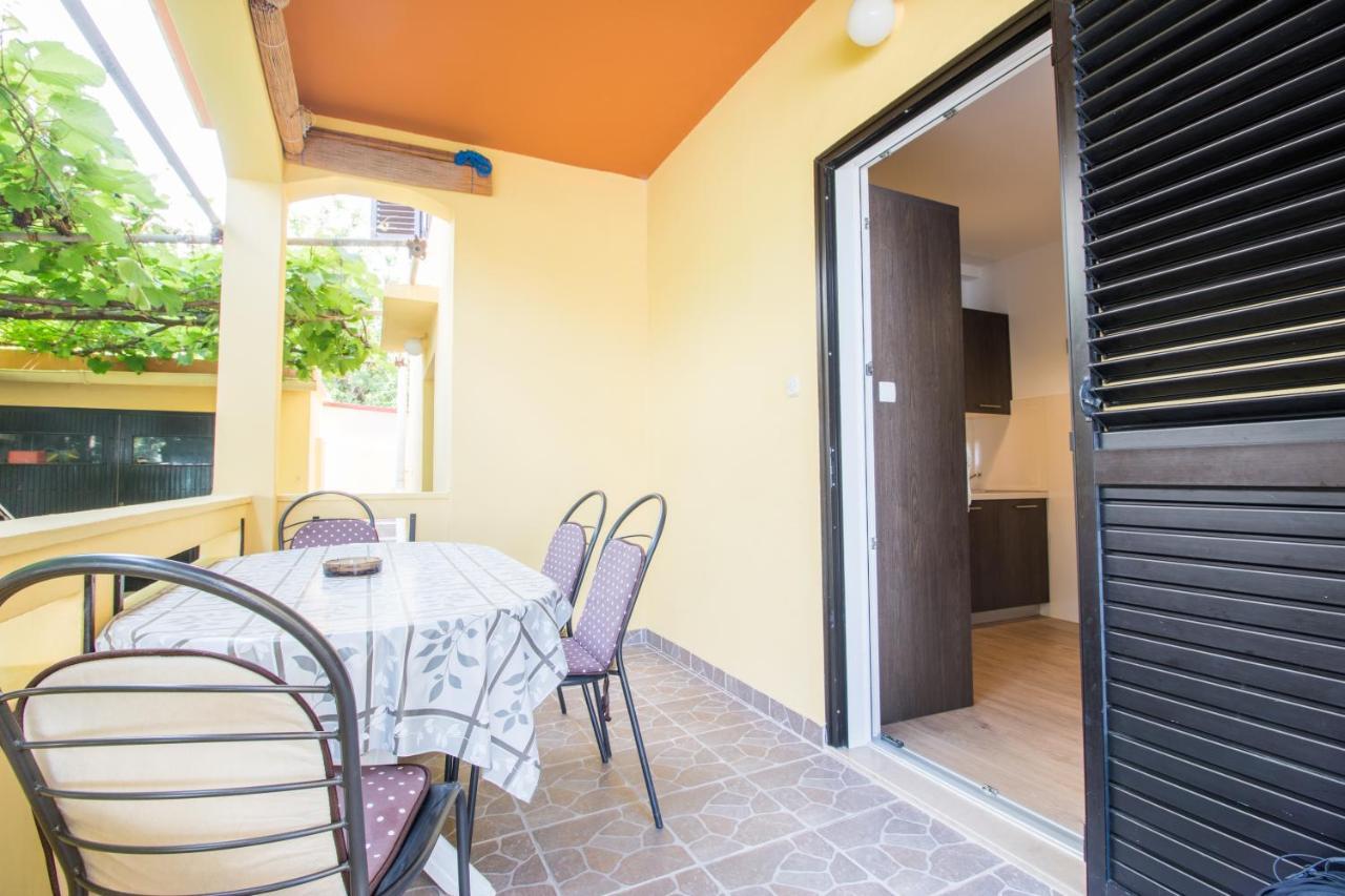 House 112 Appartement Baška