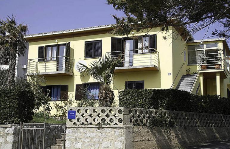 Appartement House 112 *